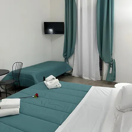 Falaride Discesa Sulla Valle Di Oro בית אירוח